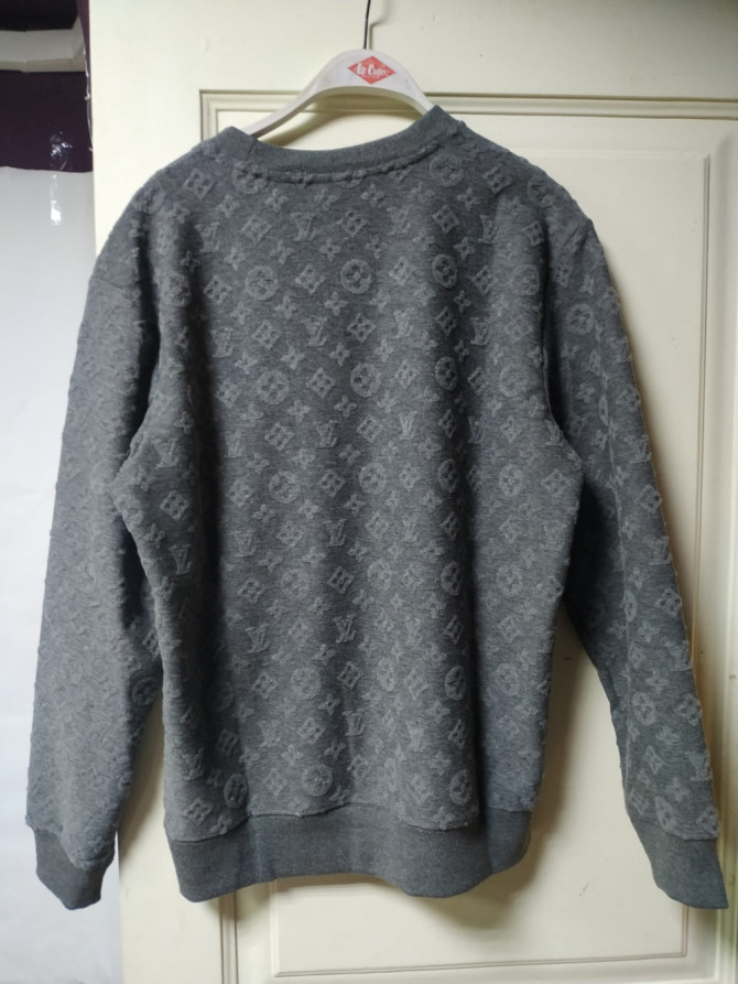 Кофта Louis Vuitton — изображение 2