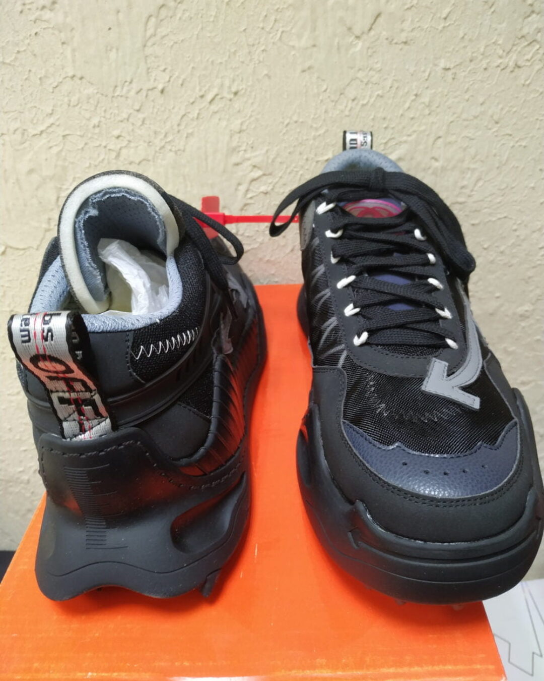 Кроссовки Off White — изображение 2