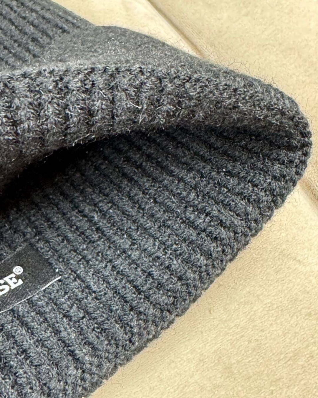 Шапка Canada Goose — изображение 8