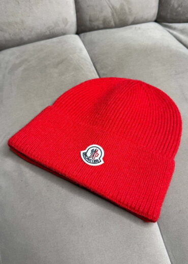 Шапка Moncler