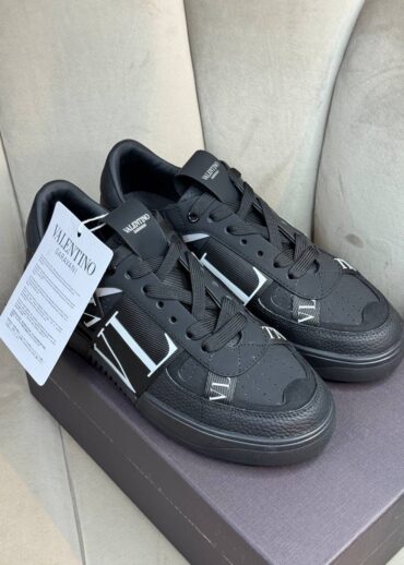 Кеды Valentino