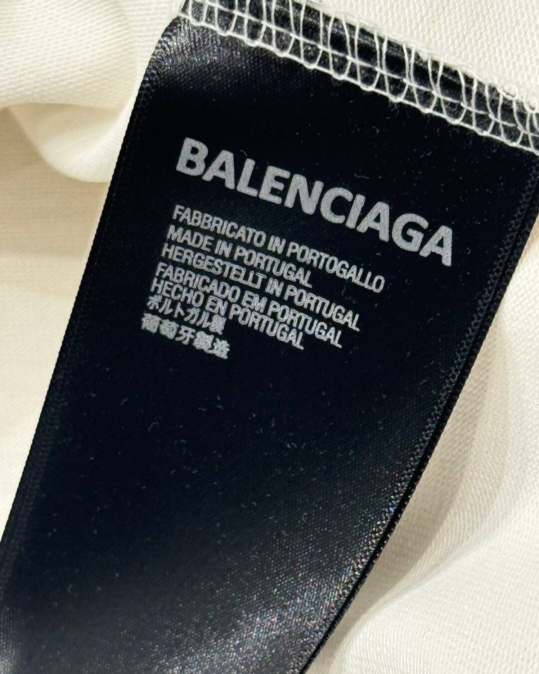 Футболка Balenciaga — изображение 9