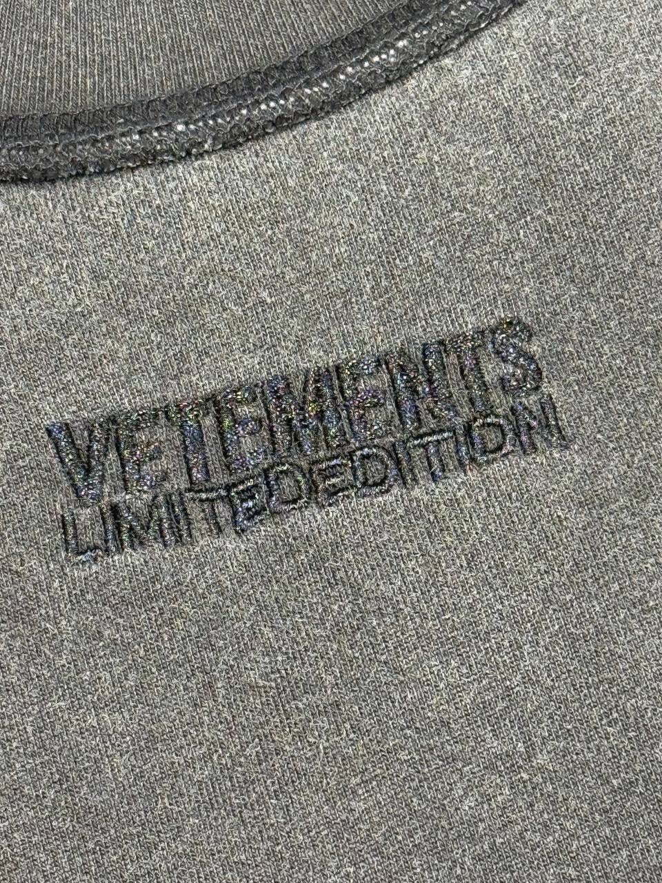 Футболка Vetements Logo — фото 10
