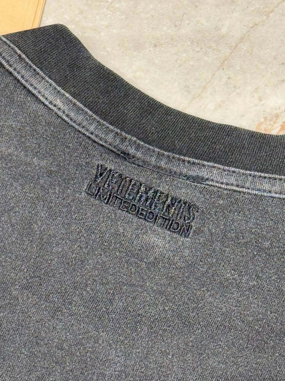 Футболка Vetements Logo — фото 11