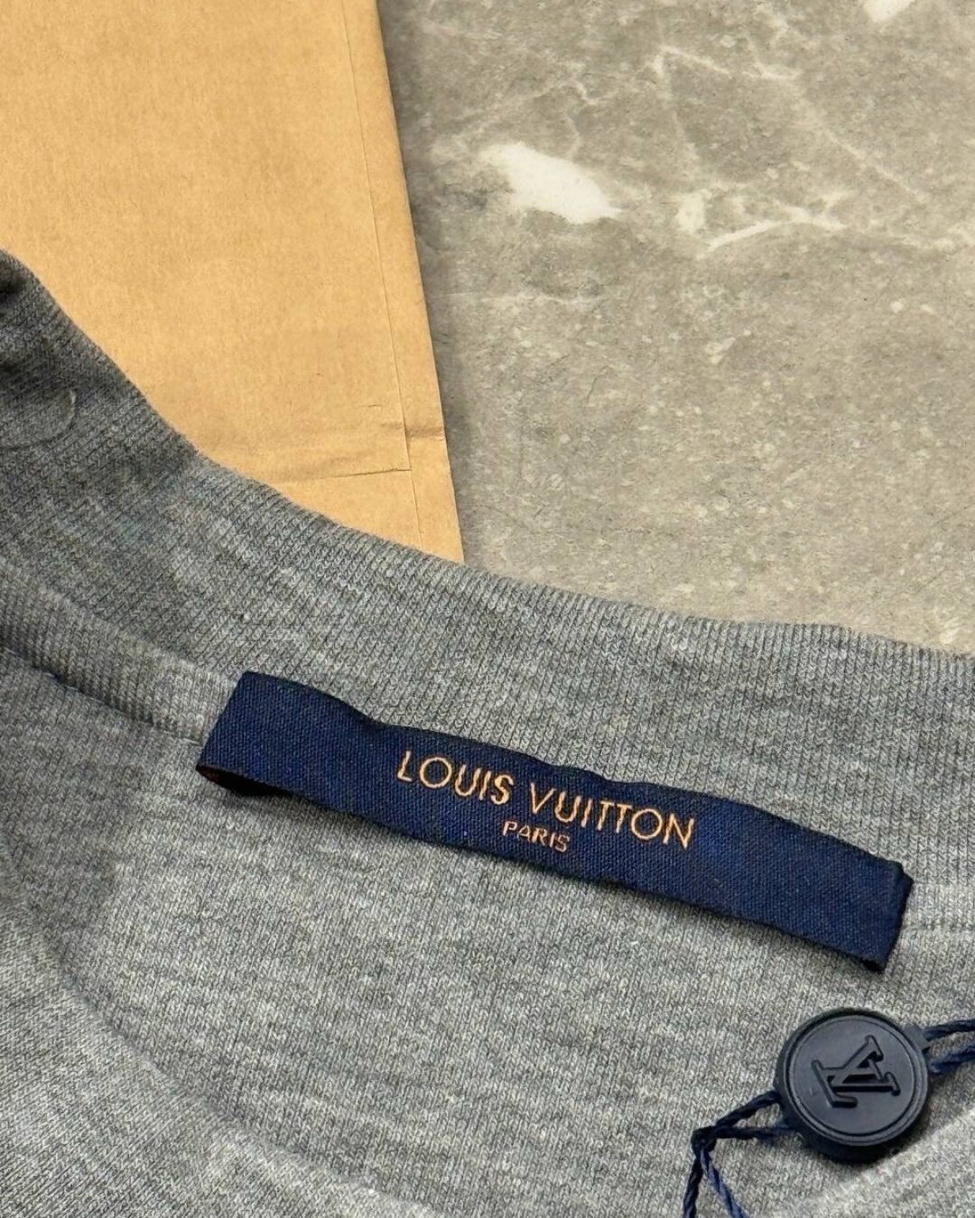 Футболка Louis Vuitton — изображение 4