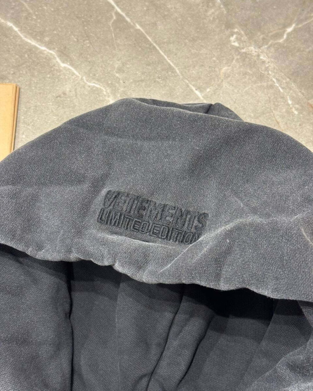 Худи Vetements — изображение 6