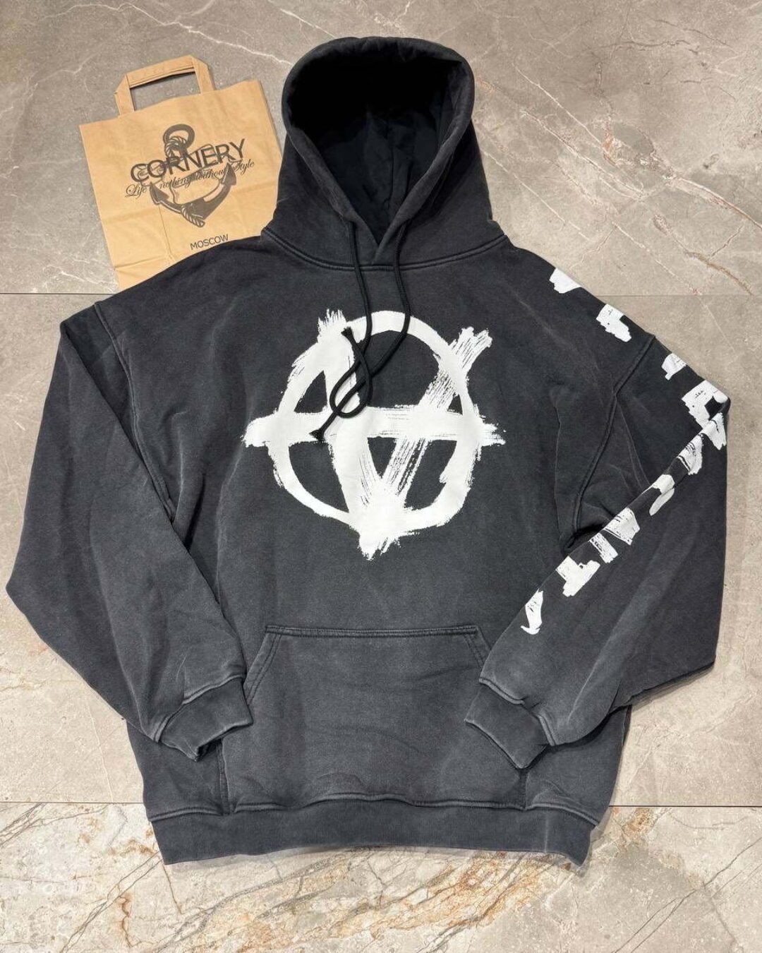 Худи Vetements — изображение 3