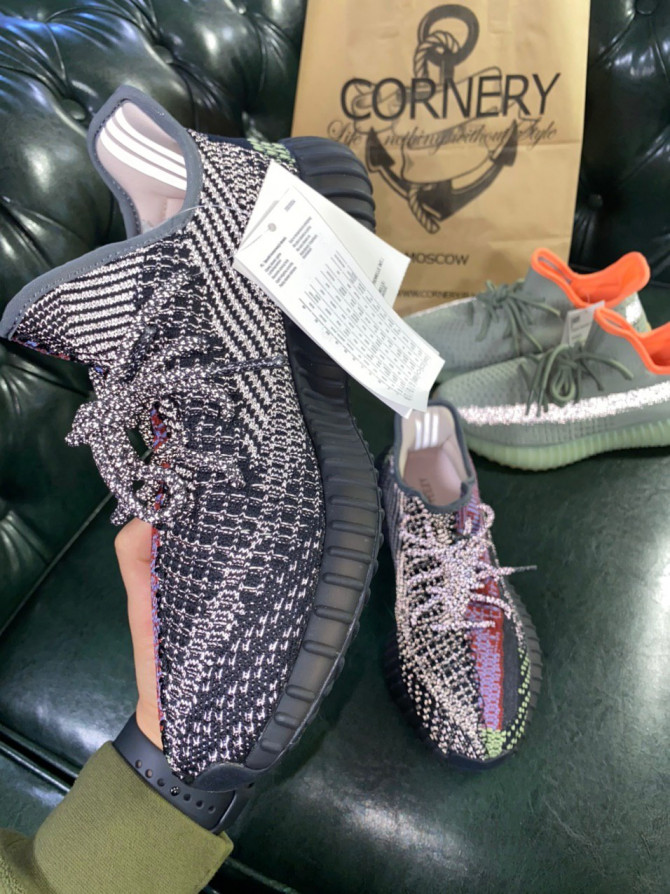 Yeezy 350 V2 Yecheil Non-Reflective — изображение 9