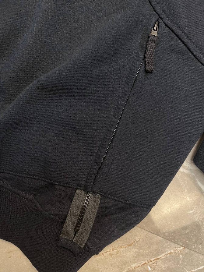Кофта Stone Island — изображение 9