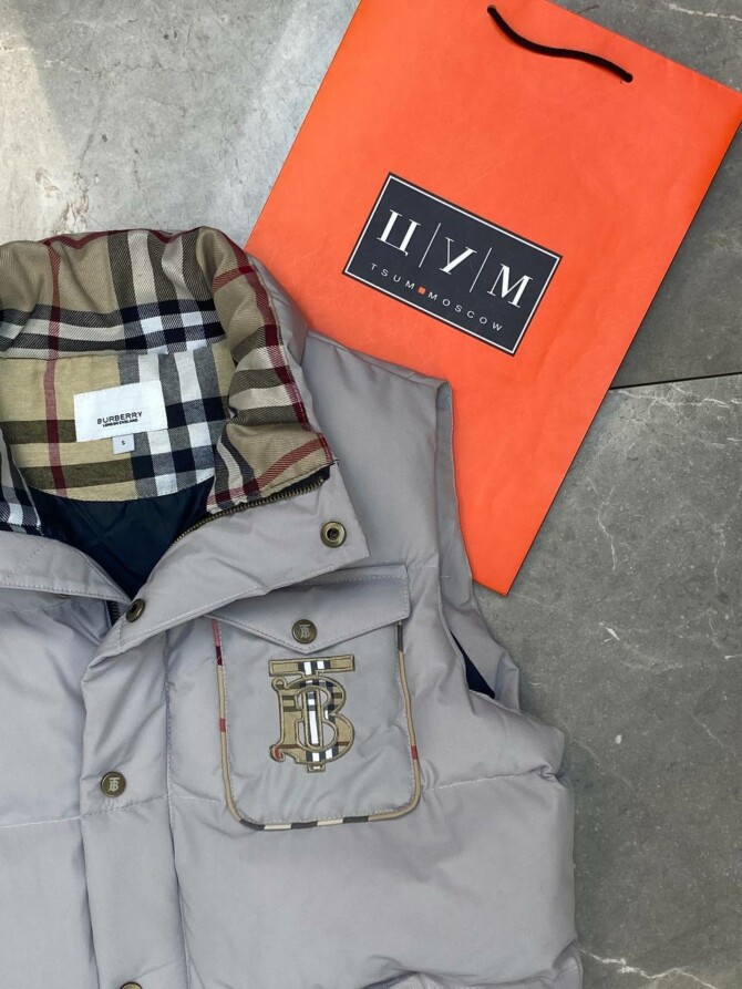 Жилет Burberry — изображение 5