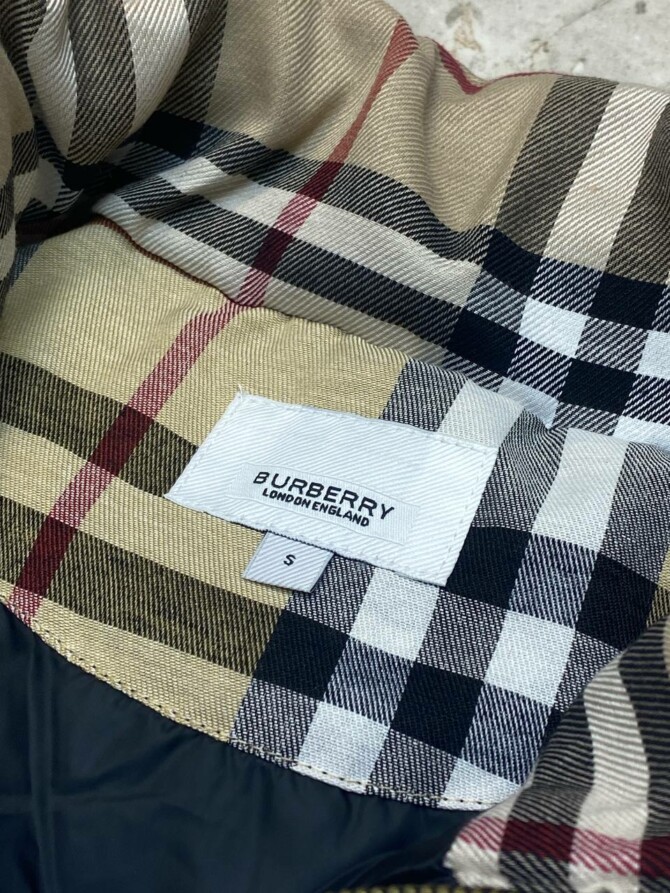 Жилет Burberry — изображение 6