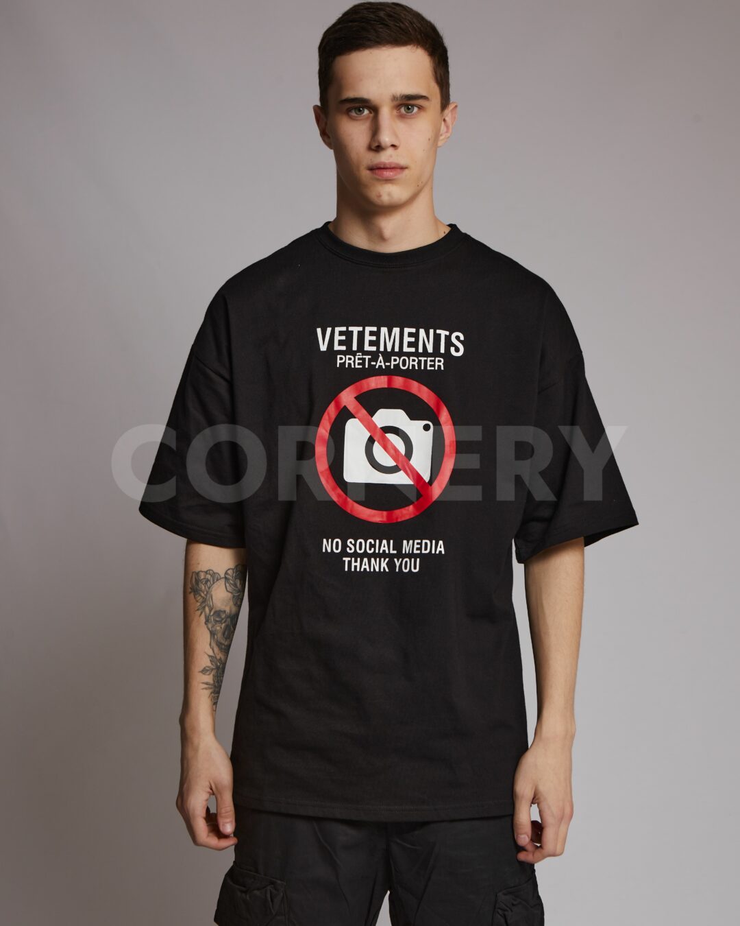 Футболка Vetements