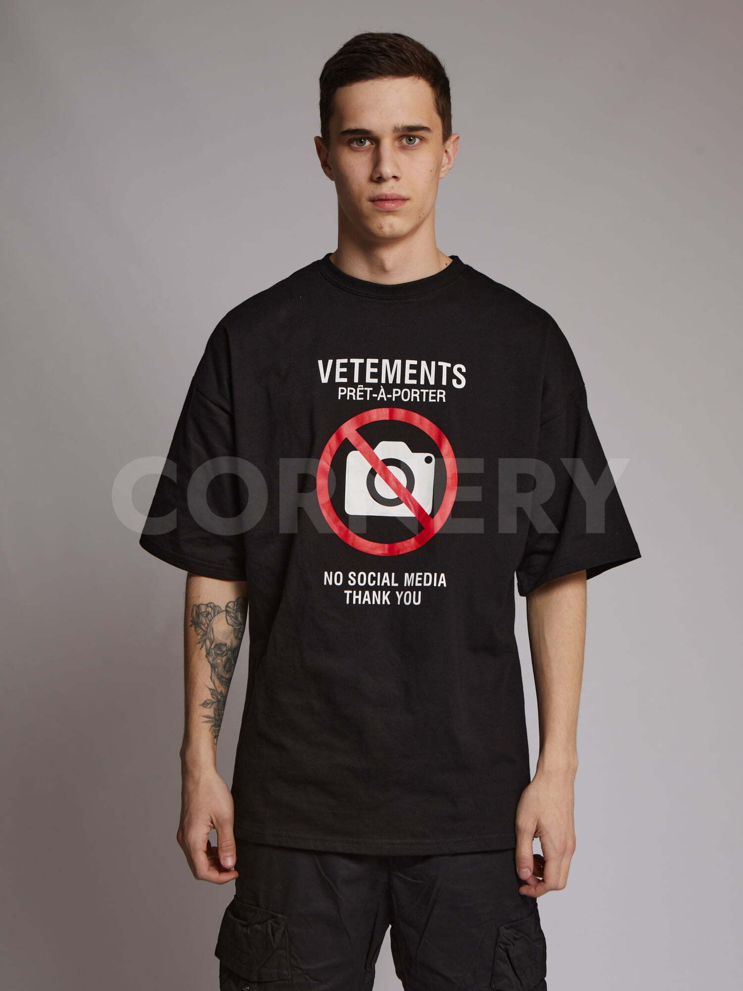 Футболка Vetements No Social Media — фото 1