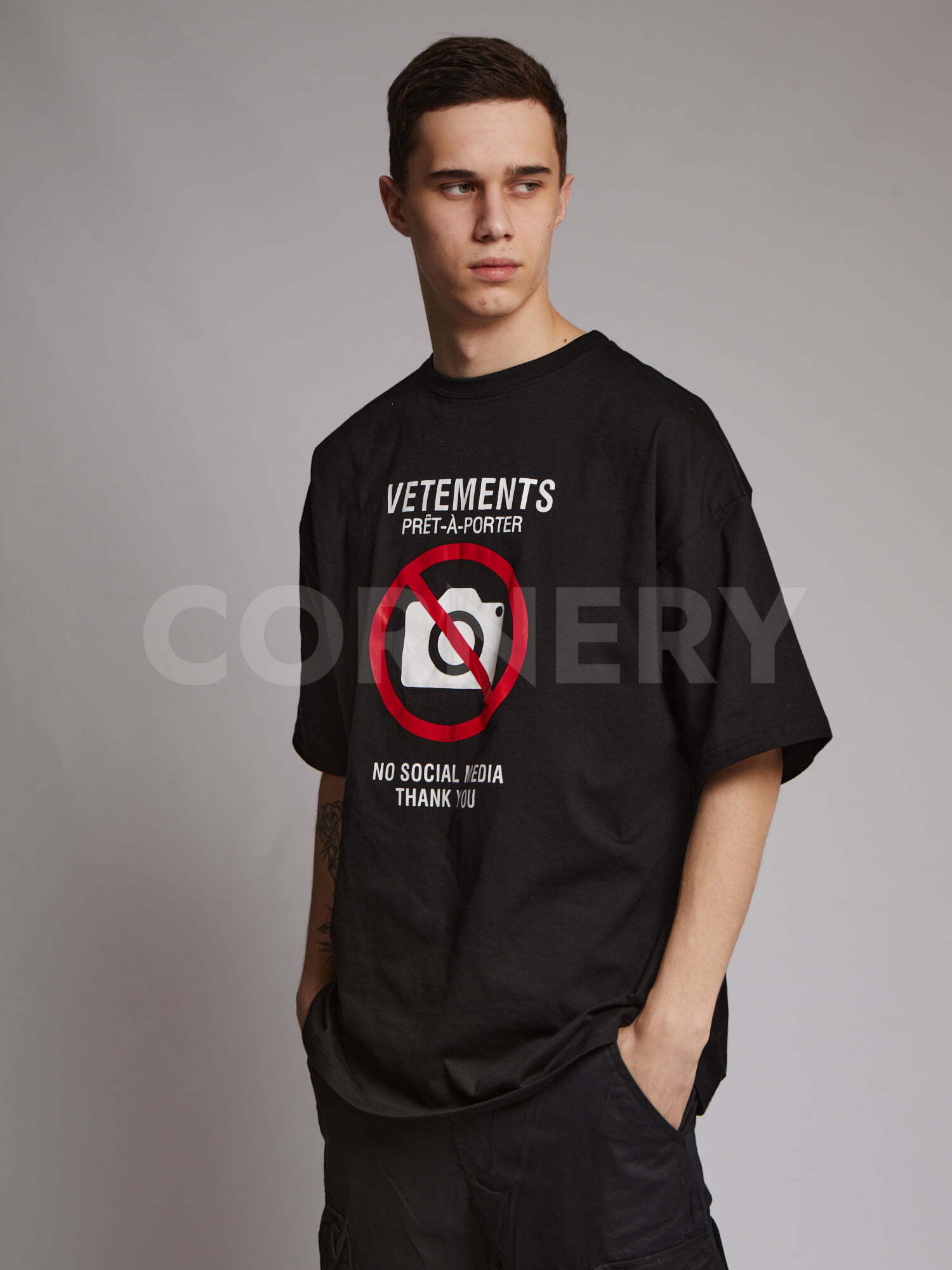 Футболка Vetements No Social Media — фото 4