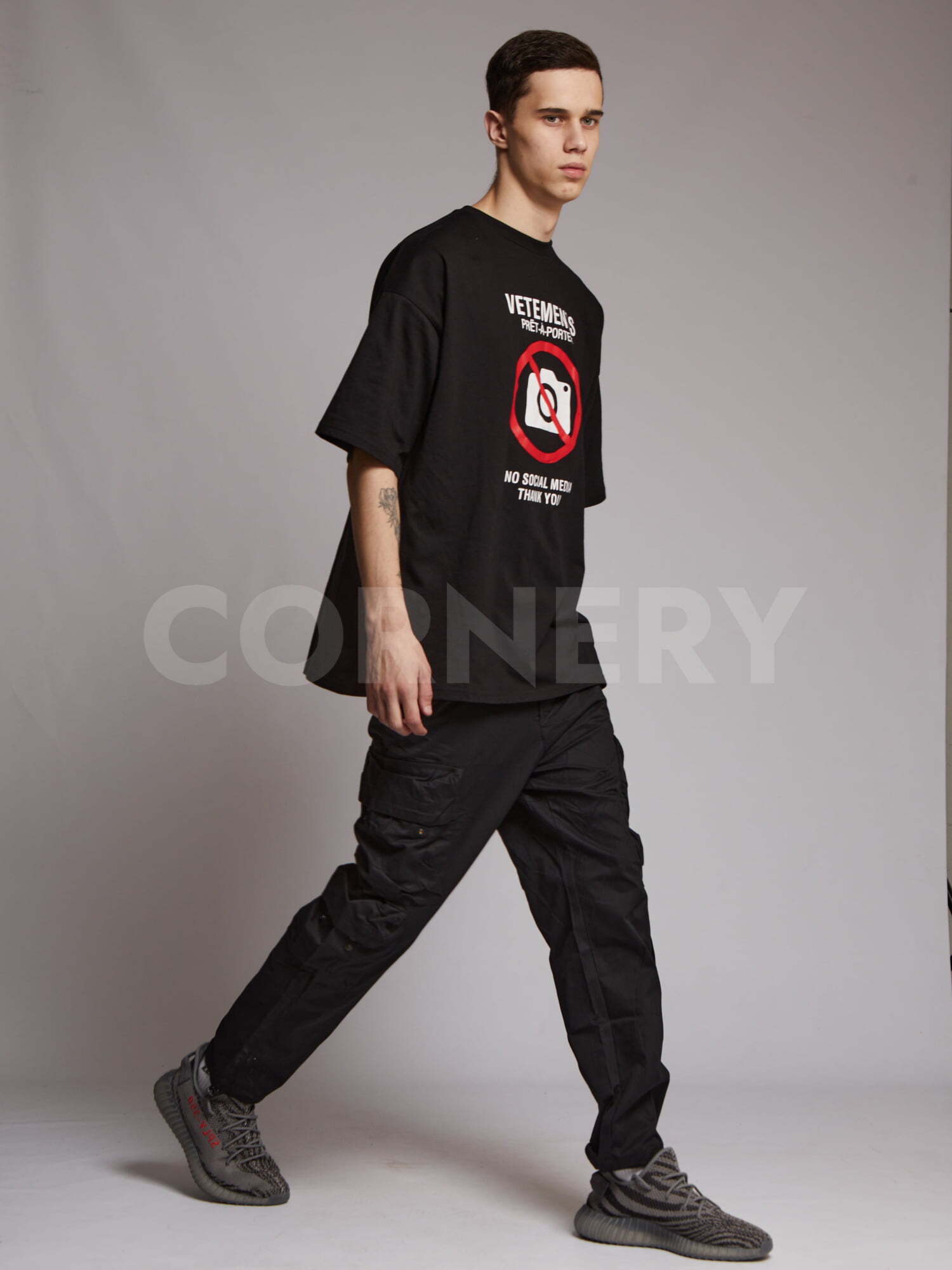 Футболка Vetements No Social Media — фото 7