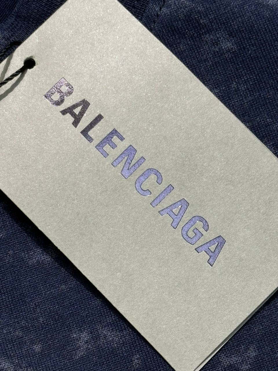 Футболка Balenciaga — фото 10