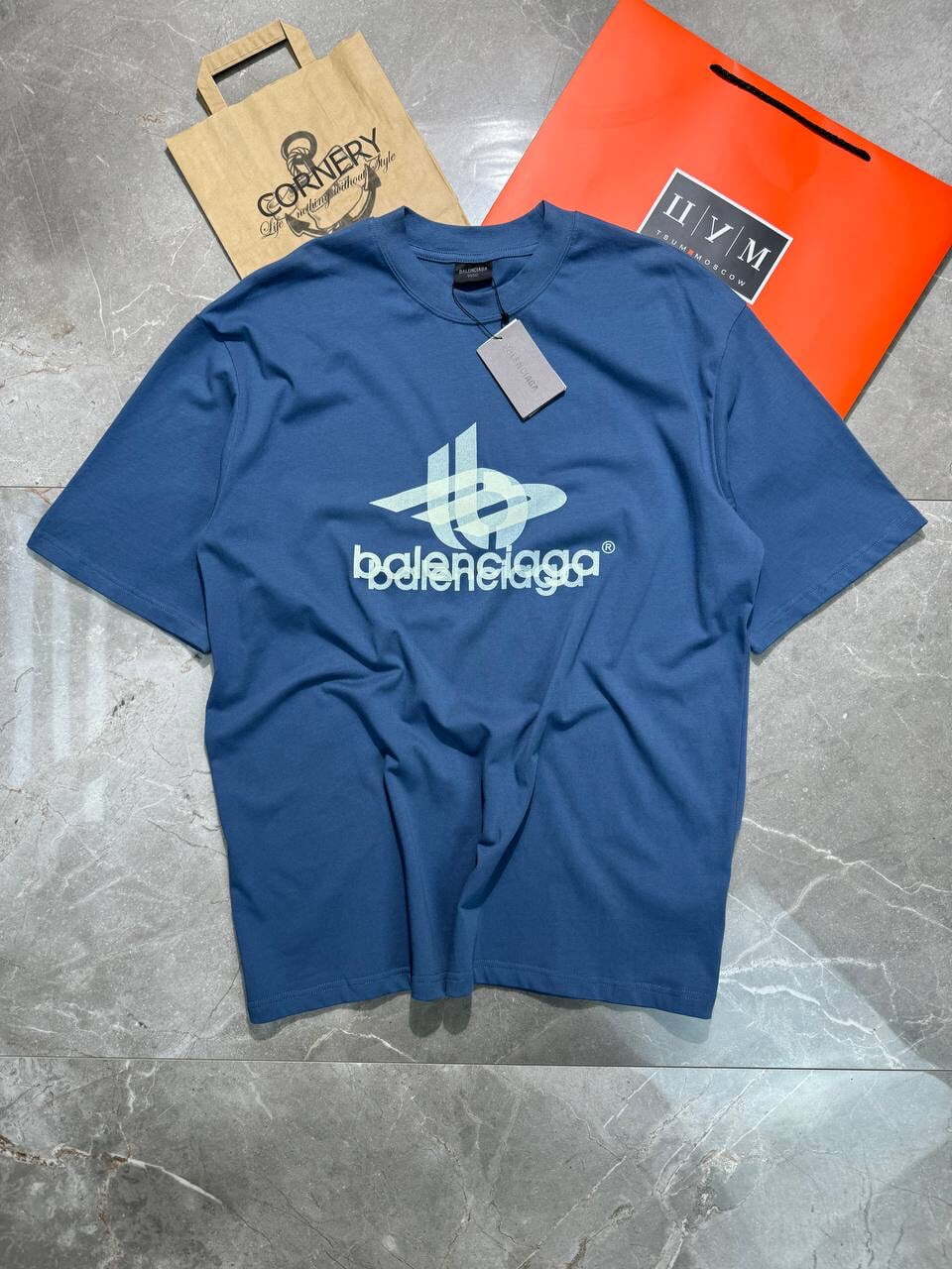 Футболка Balenciaga — фото 1