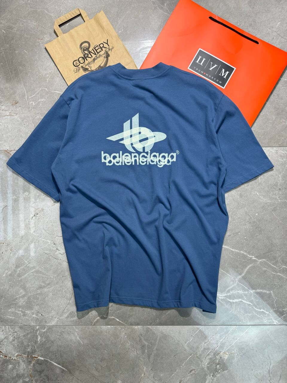 Футболка Balenciaga — фото 2