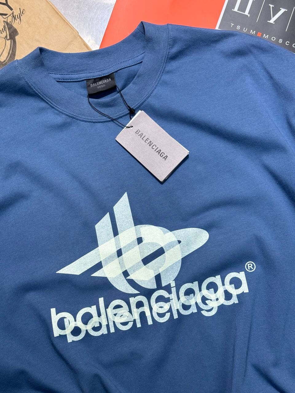 Футболка Balenciaga — фото 3