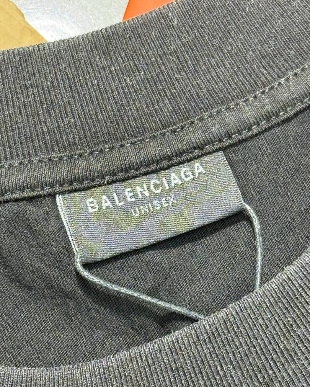 Футболка Balenciaga — изображение 6