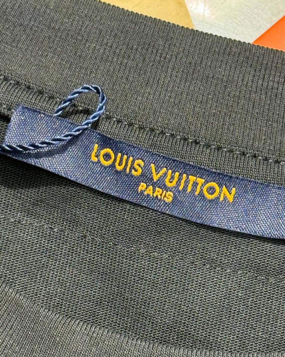 Футболка Louis Vuitton — изображение 5