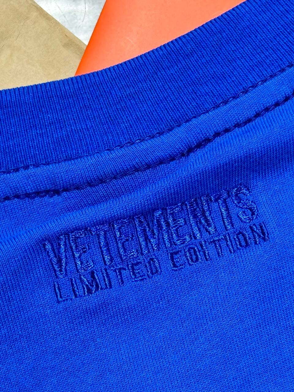 Футболка Vetements Gvasalia — фото 9