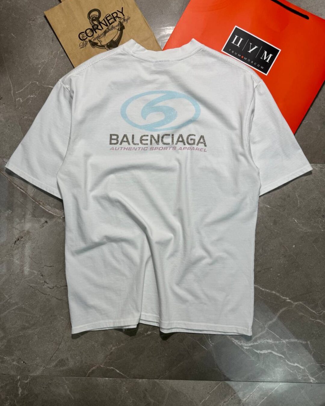 Футболка Balenciaga — изображение 2