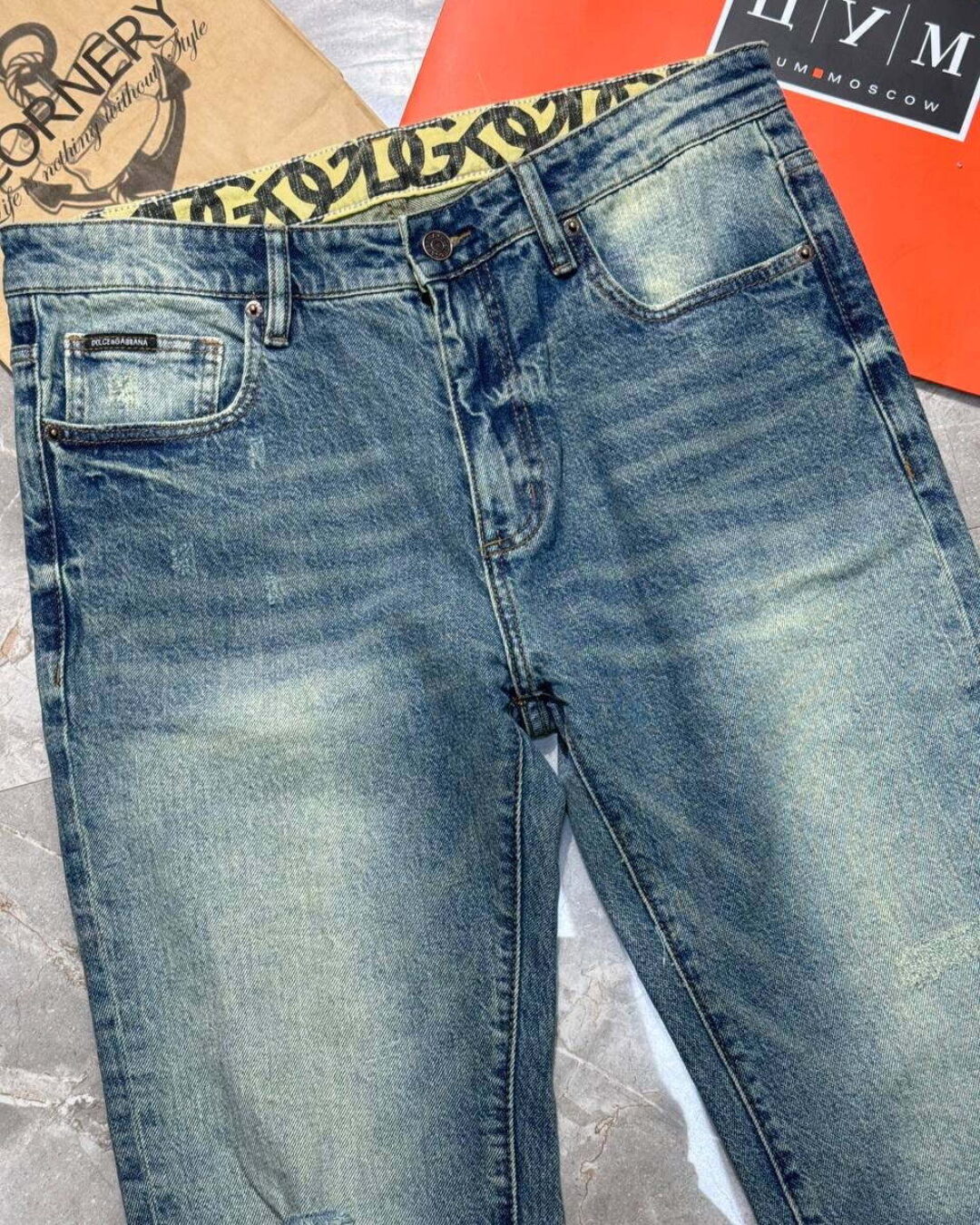 Джинсы Dolce & Gabbana — изображение 3