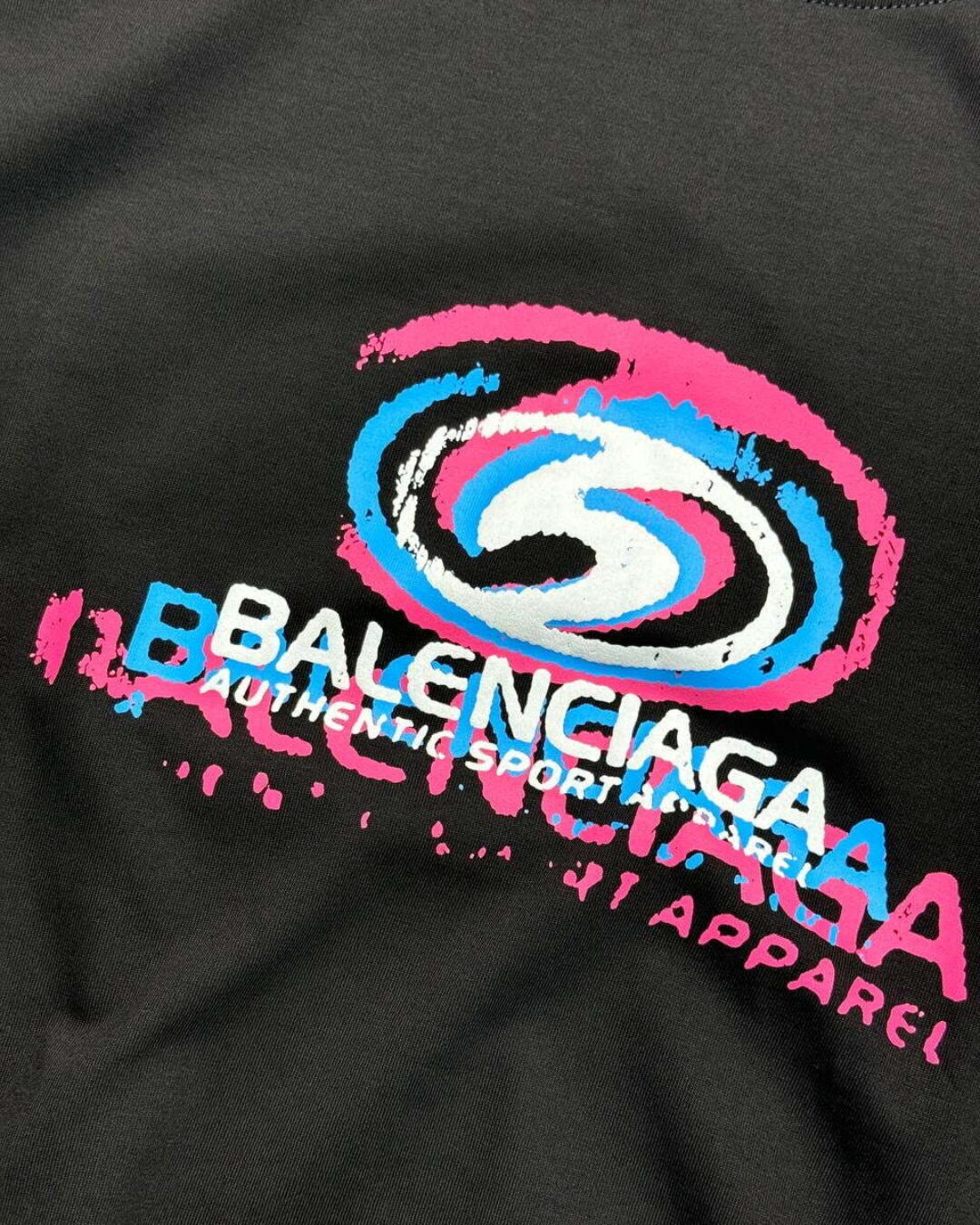 Футболка Balenciaga — изображение 4