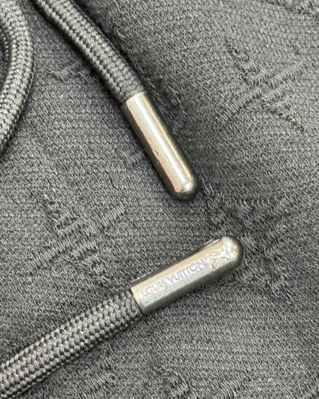 Костюм Louis Vuitton — изображение 9