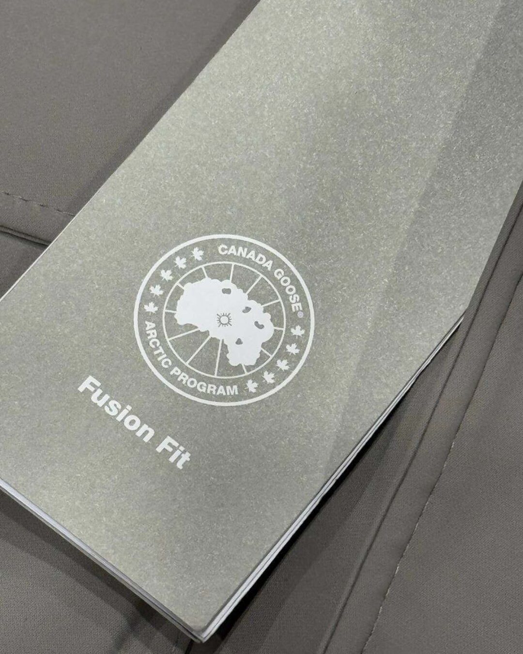 Куртка Canada Goose — изображение 4