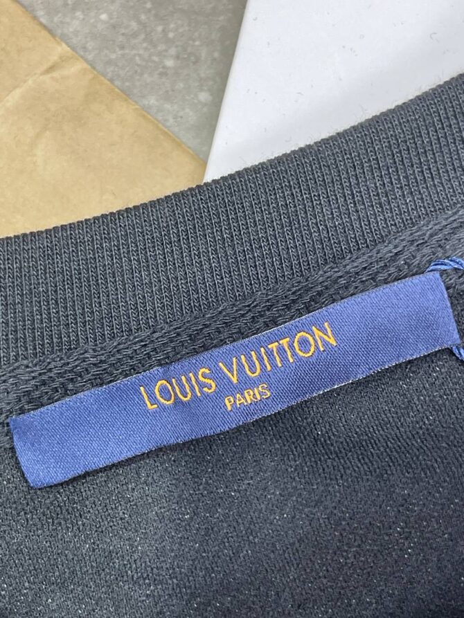 Футболка Louis Vuitton — изображение 4