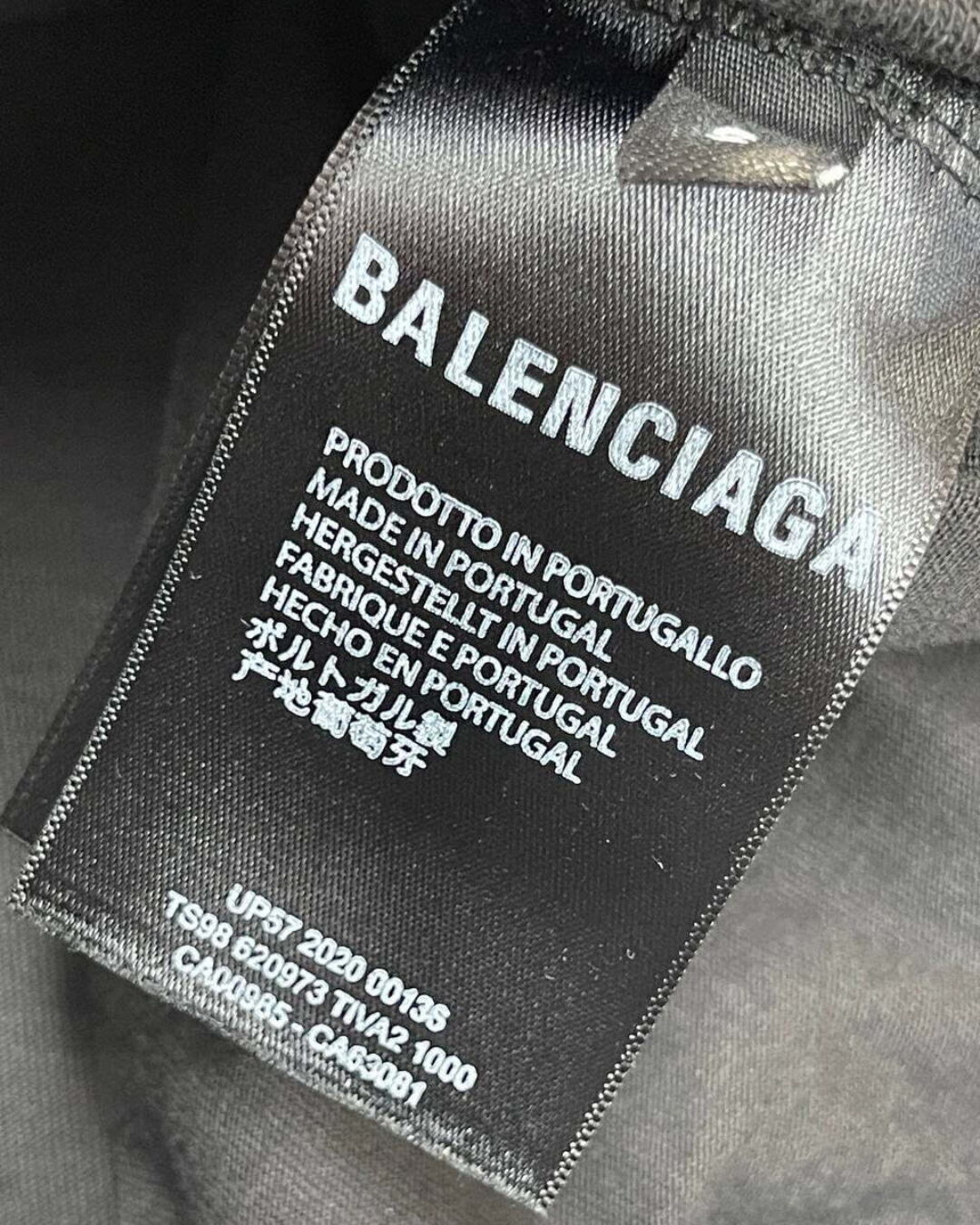 Худи Balenciaga — изображение 6