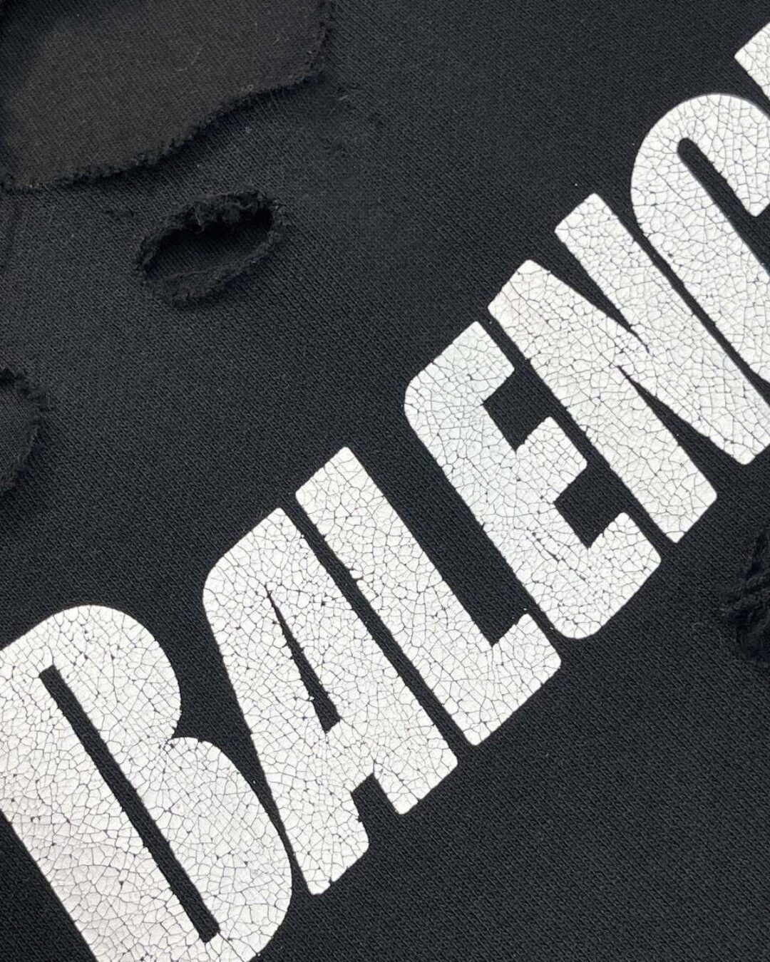 Худи Balenciaga — изображение 8