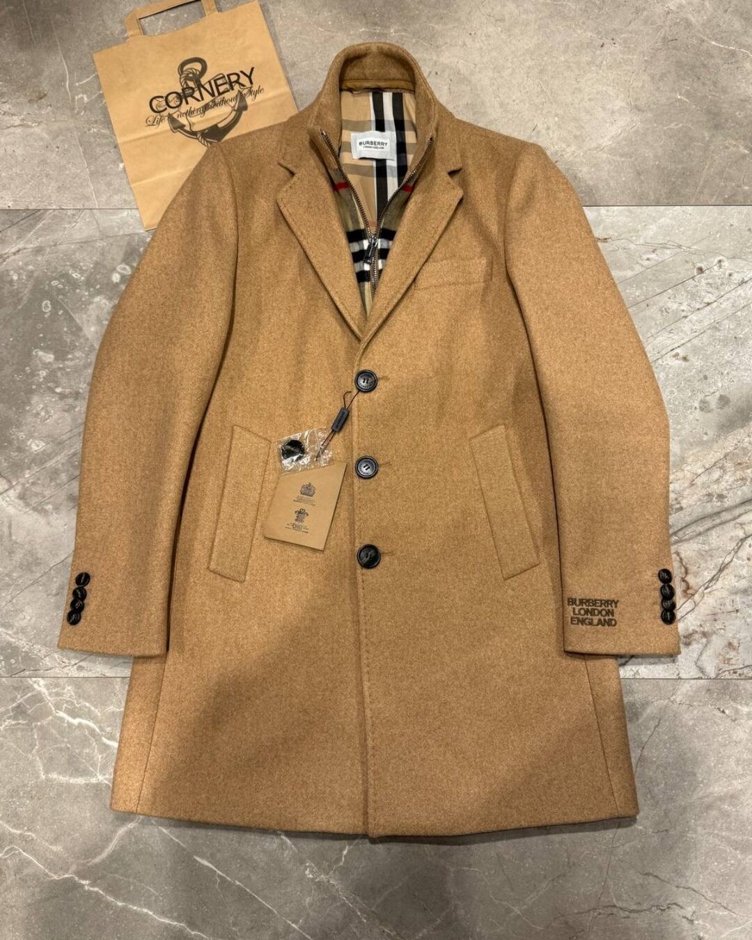 Пальто Burberry