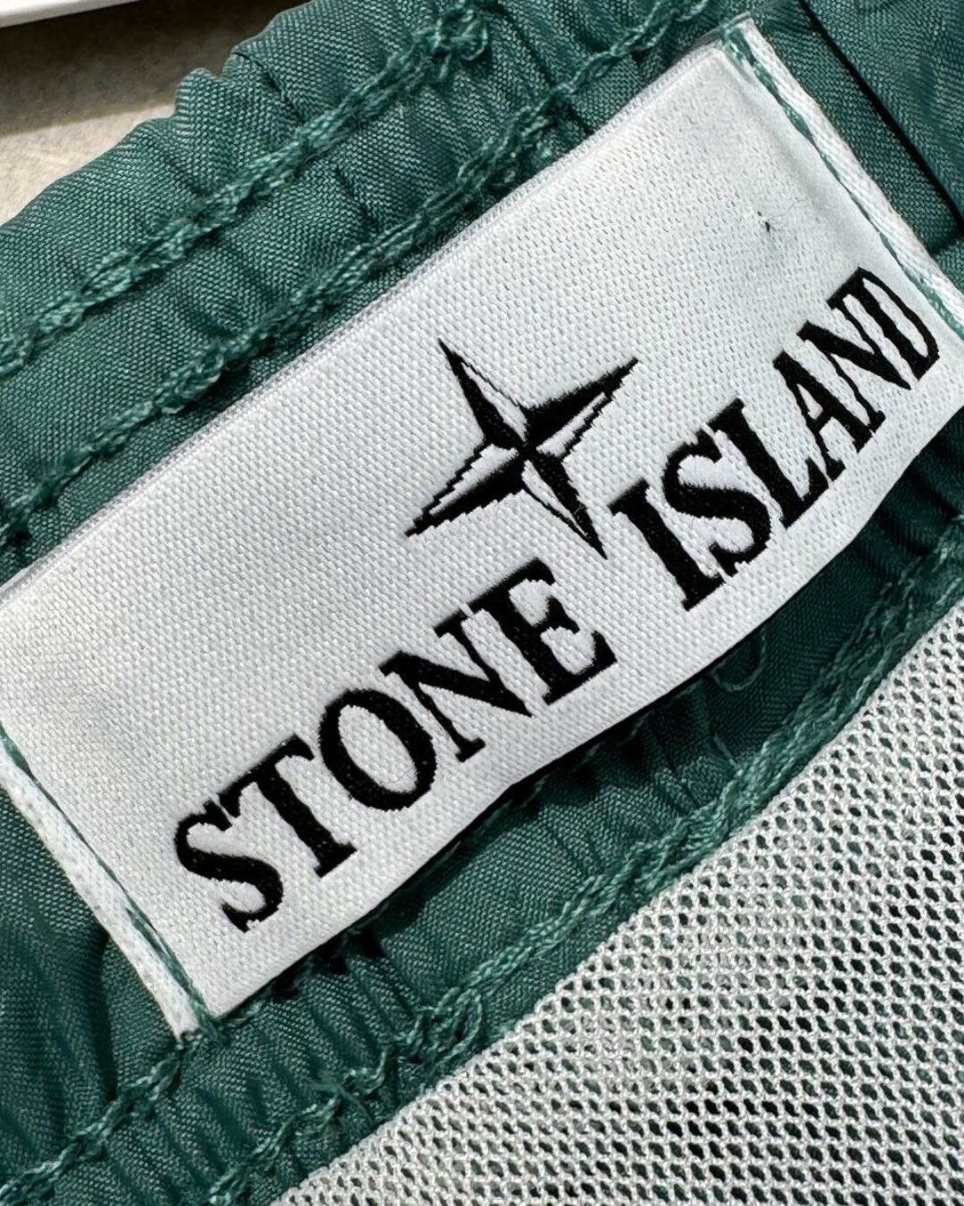 Шорты Stone Island — изображение 5