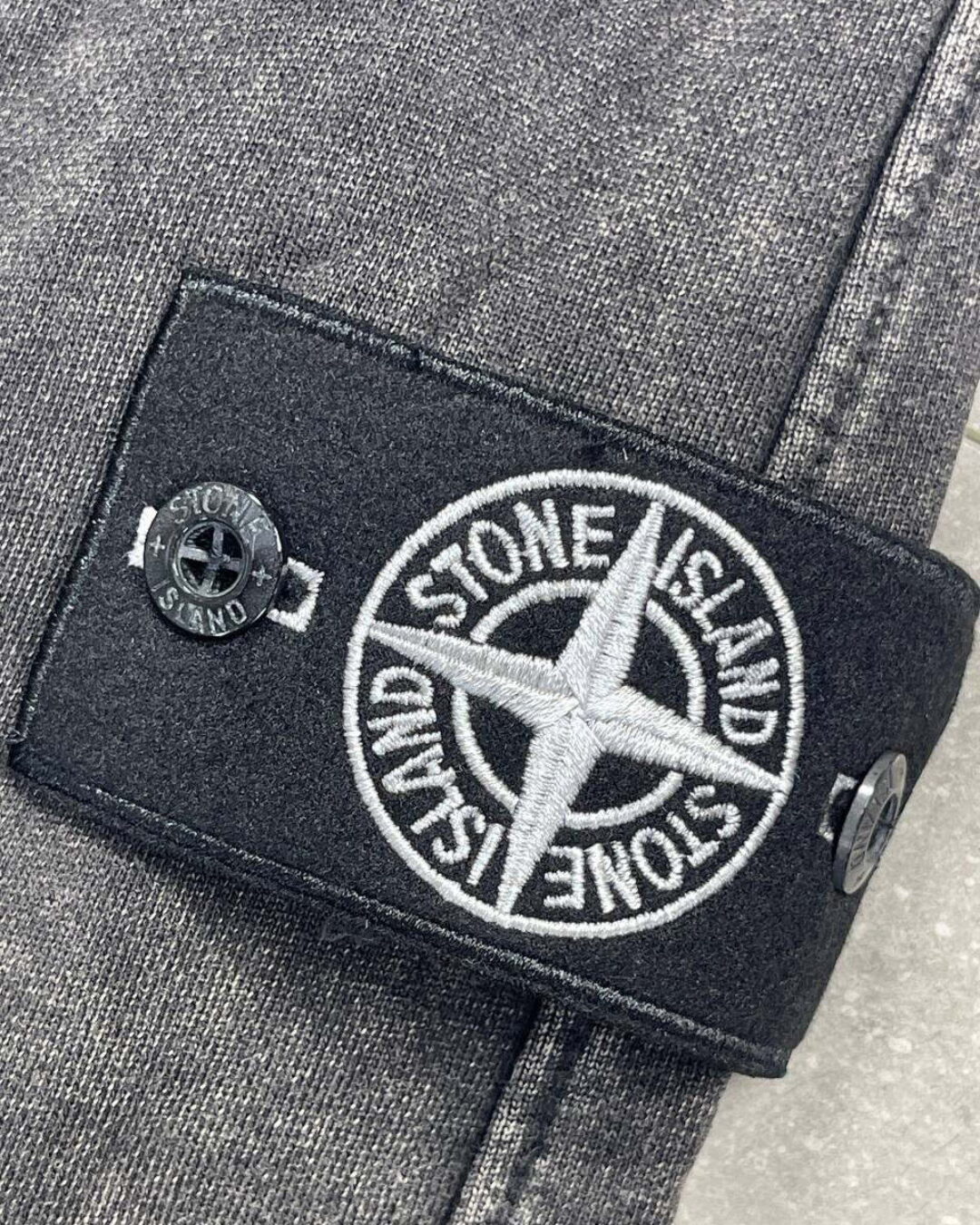 Спортивные штаны Stone Island — изображение 4