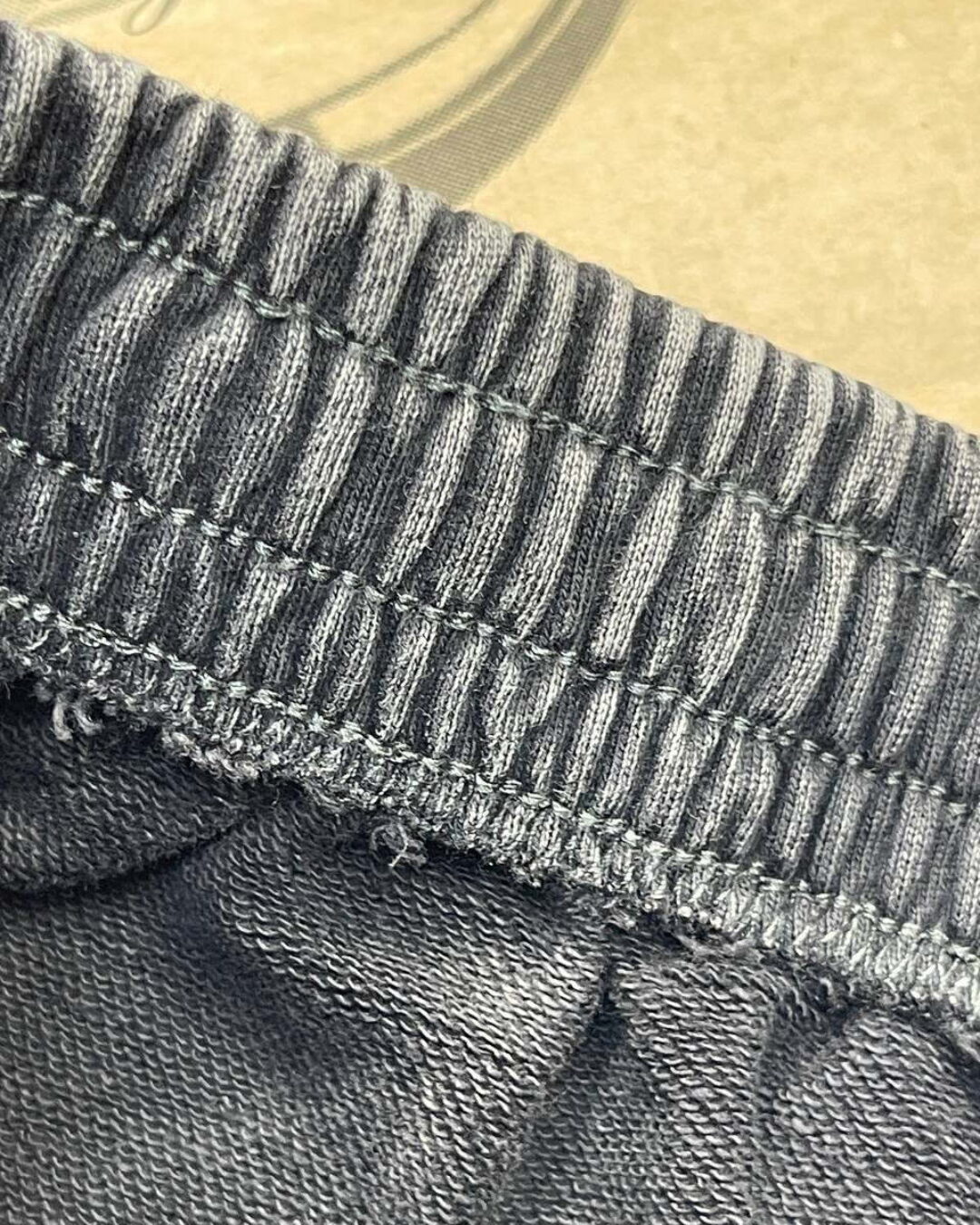 Спортивные штаны Stone Island — изображение 9