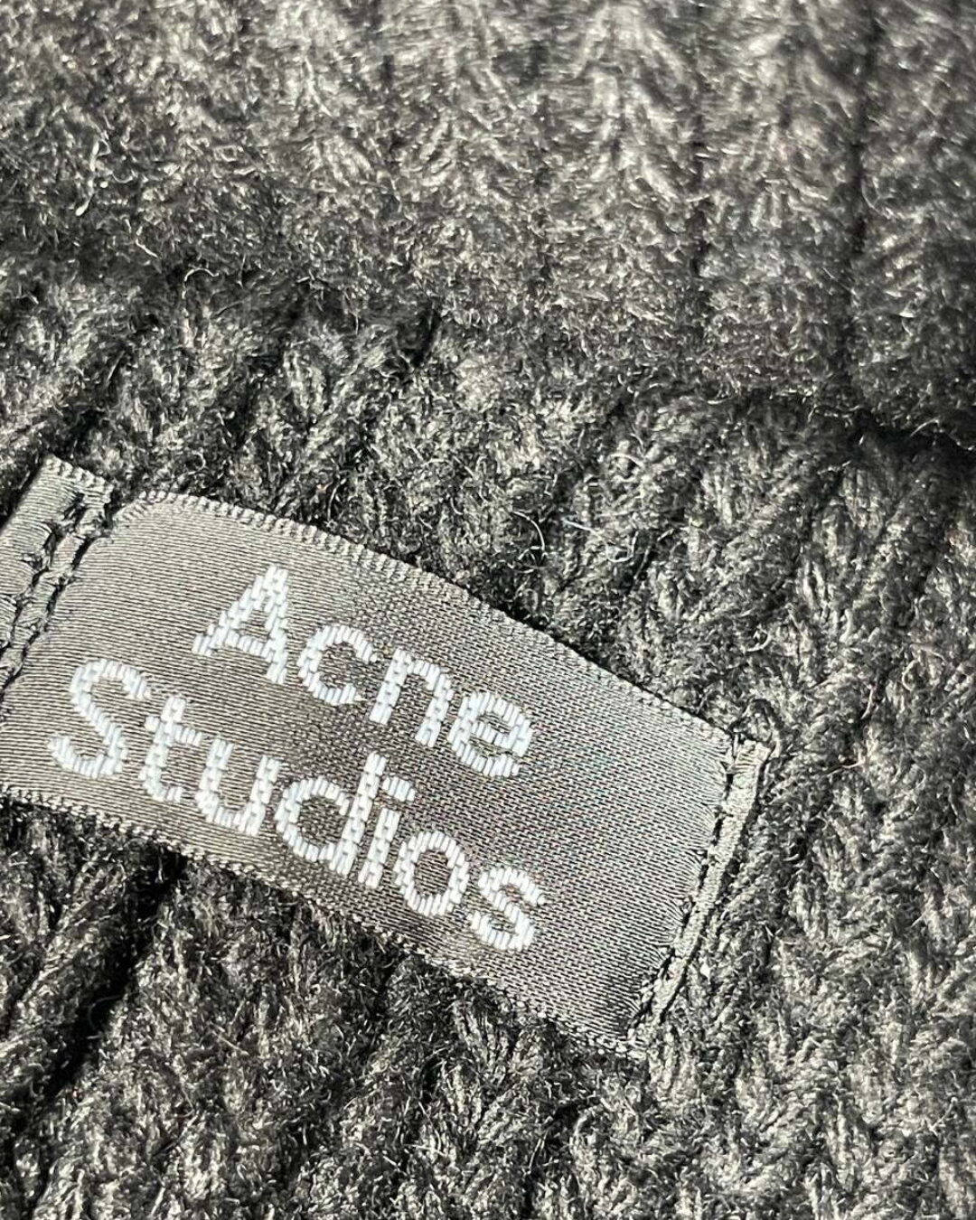 Шапка Acne Studios — изображение 10