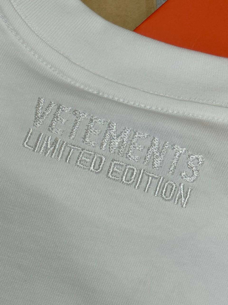 Футболка Vetements Logo — фото 9