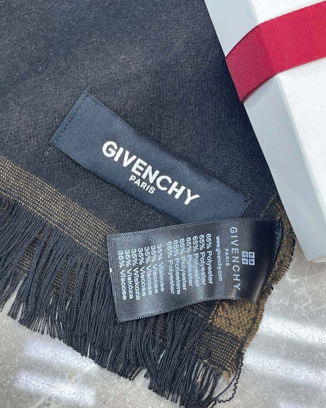 Шарф Givenchy — изображение 2