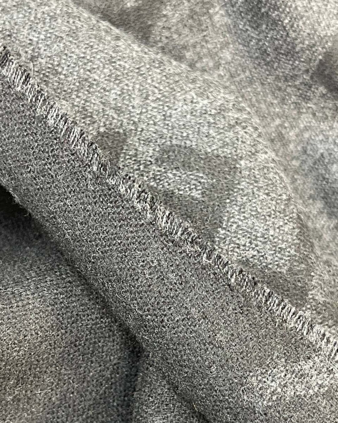 Шарф Balenciaga — изображение 3