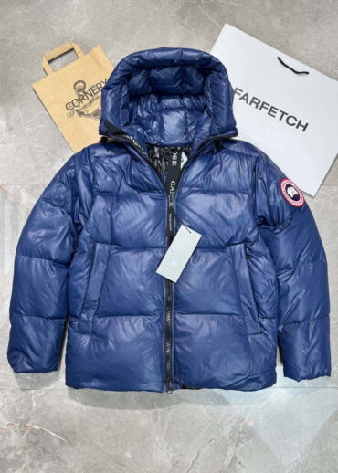 Пуховик Canada Goose