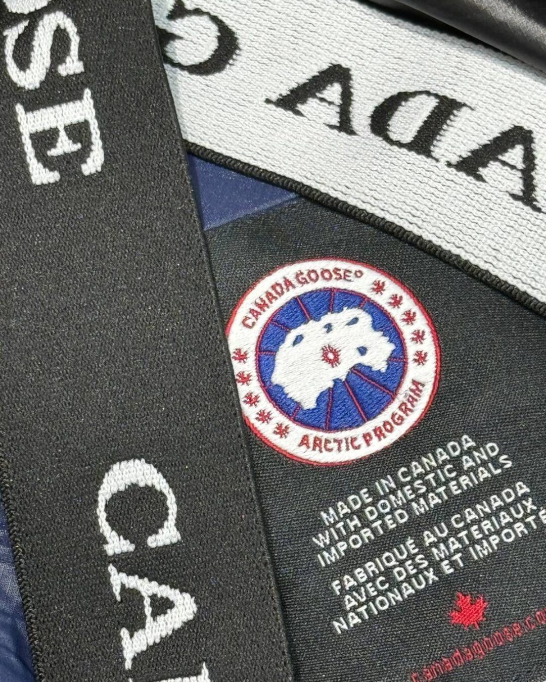 Пуховик Canada Goose — изображение 8