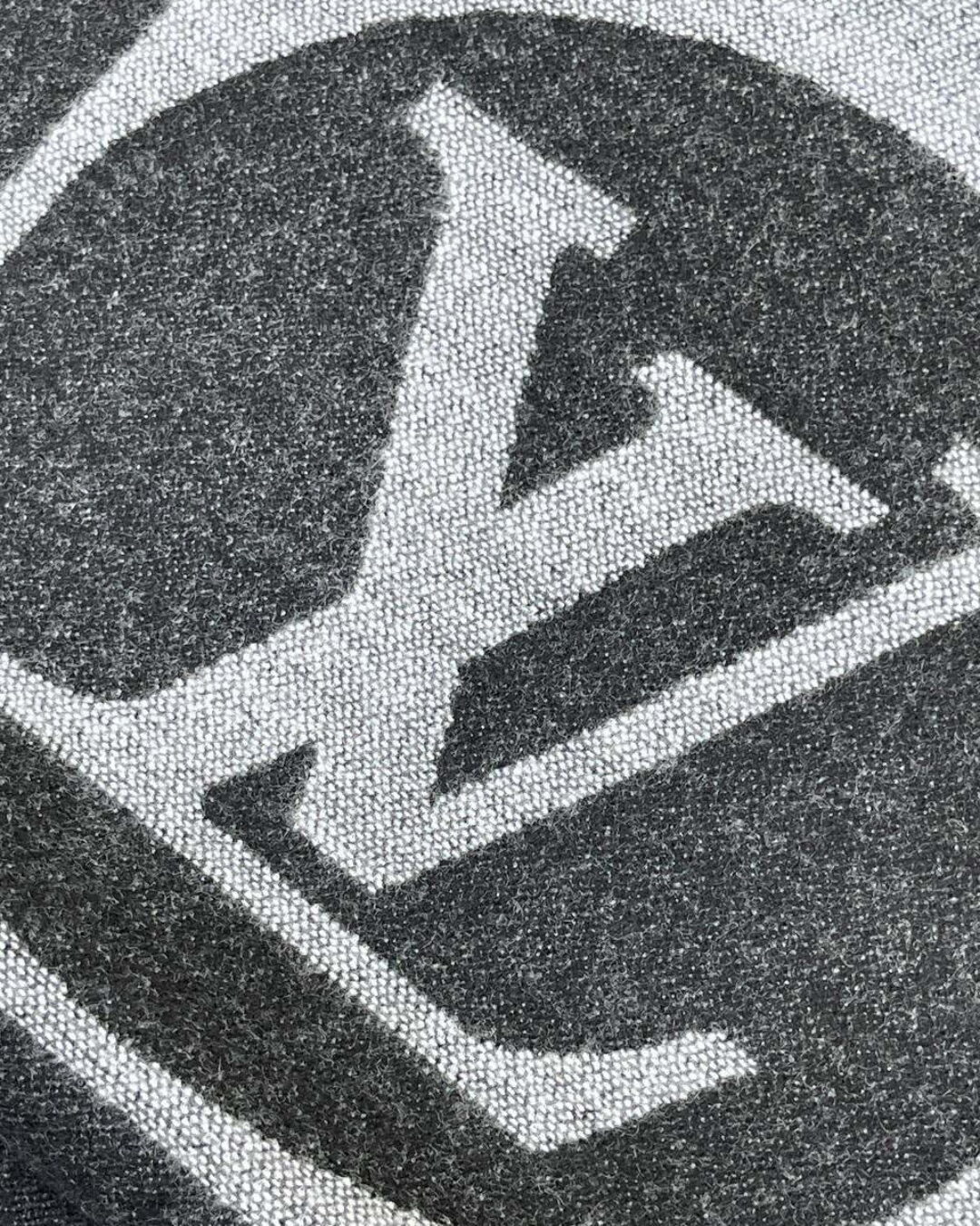 Шарф Louis Vuitton — изображение 2