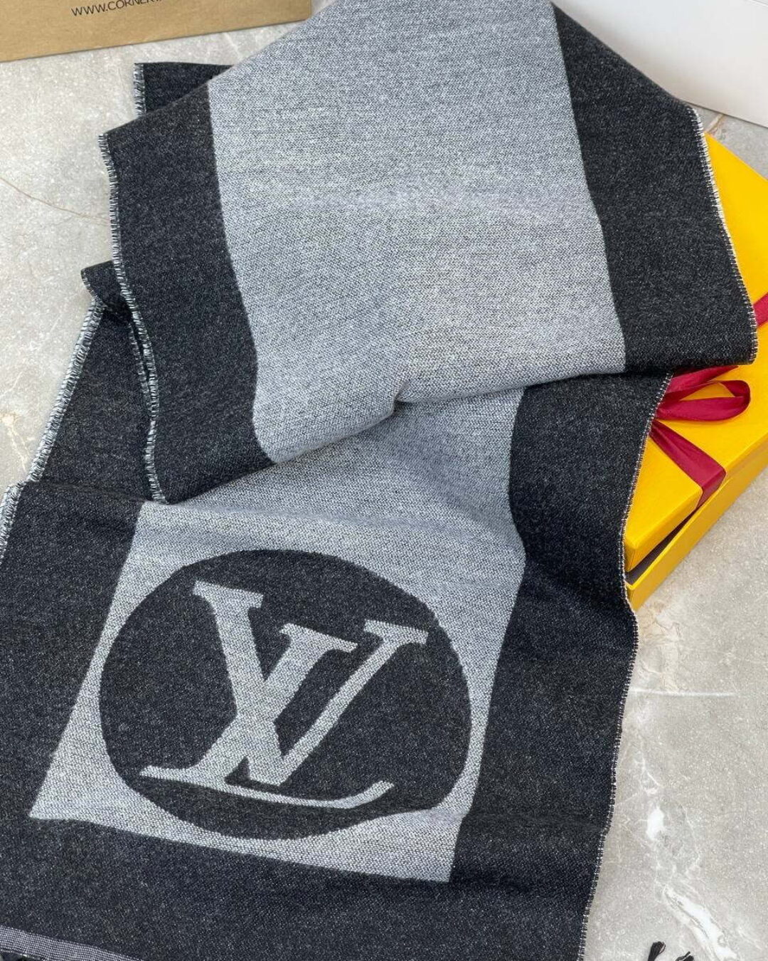 Шарф Louis Vuitton — изображение 5