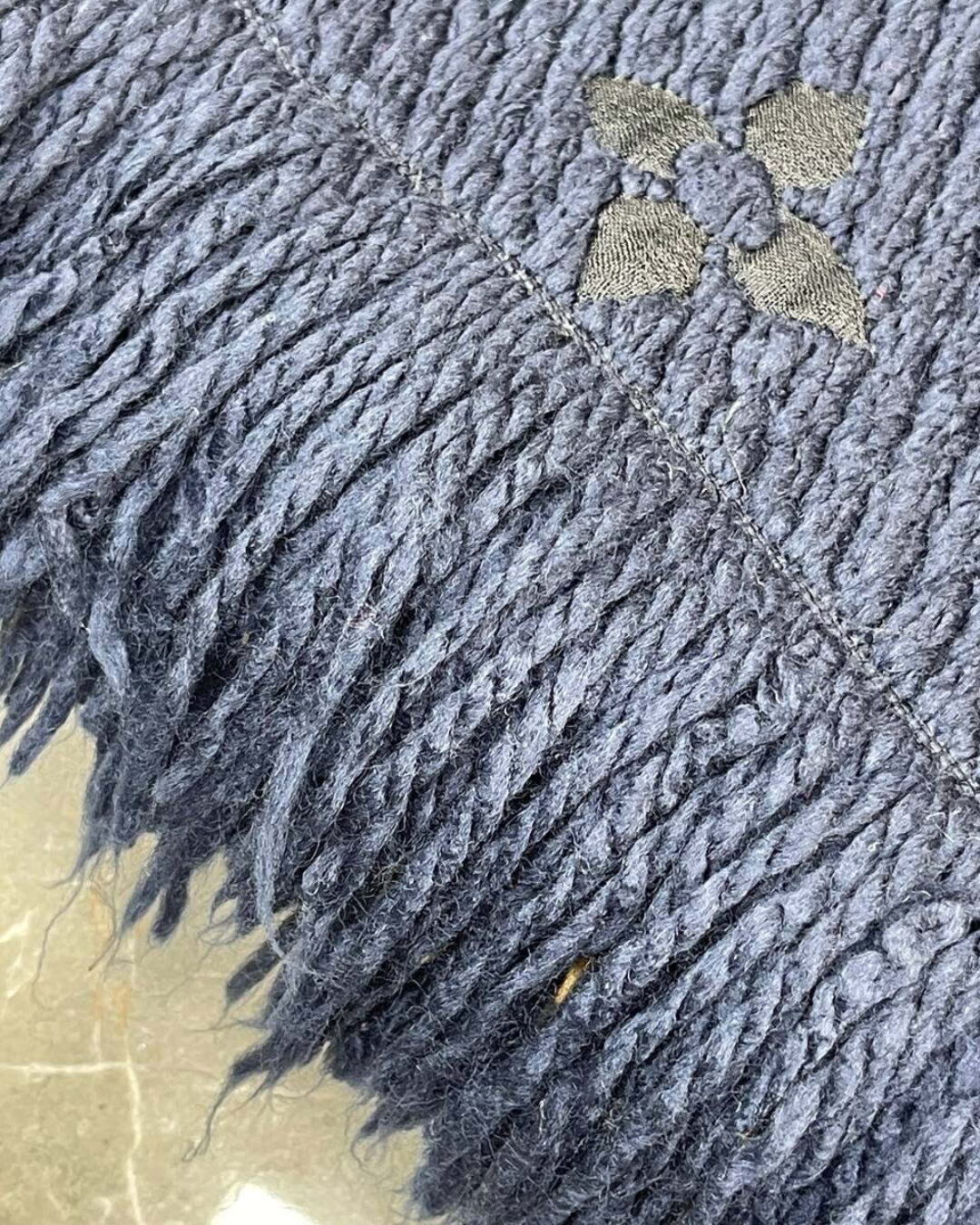 Шарф Louis Vuitton — изображение 5