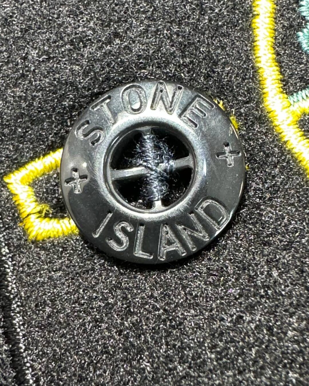 Шорты Stone Island — изображение 6