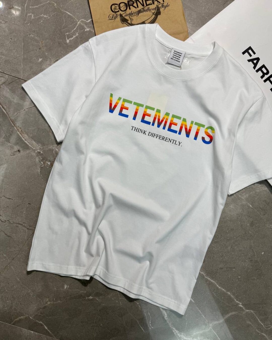 Футболка Vetements — изображение 5