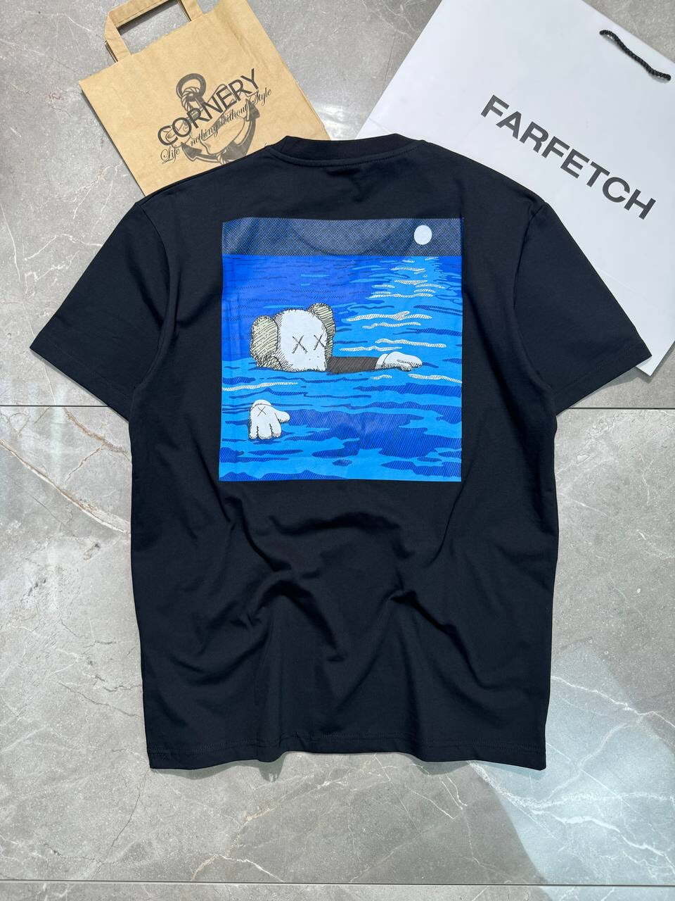 Футболка Off White x Kaws — фото 2